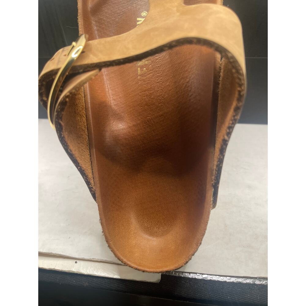 Birkenstock Women's Gizeh Big Buckle Oiled Leather Thong Sandals EUR 37- US 6.5 - Picture 9 of 10